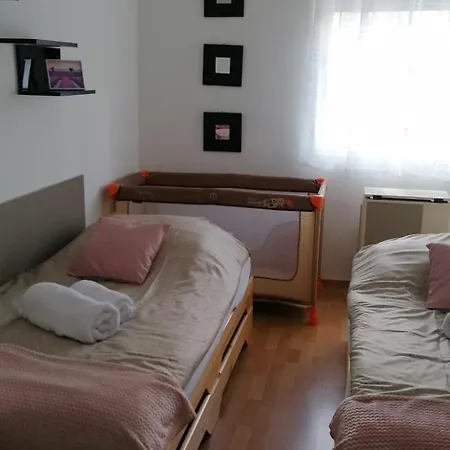 Holiday home Levendula *